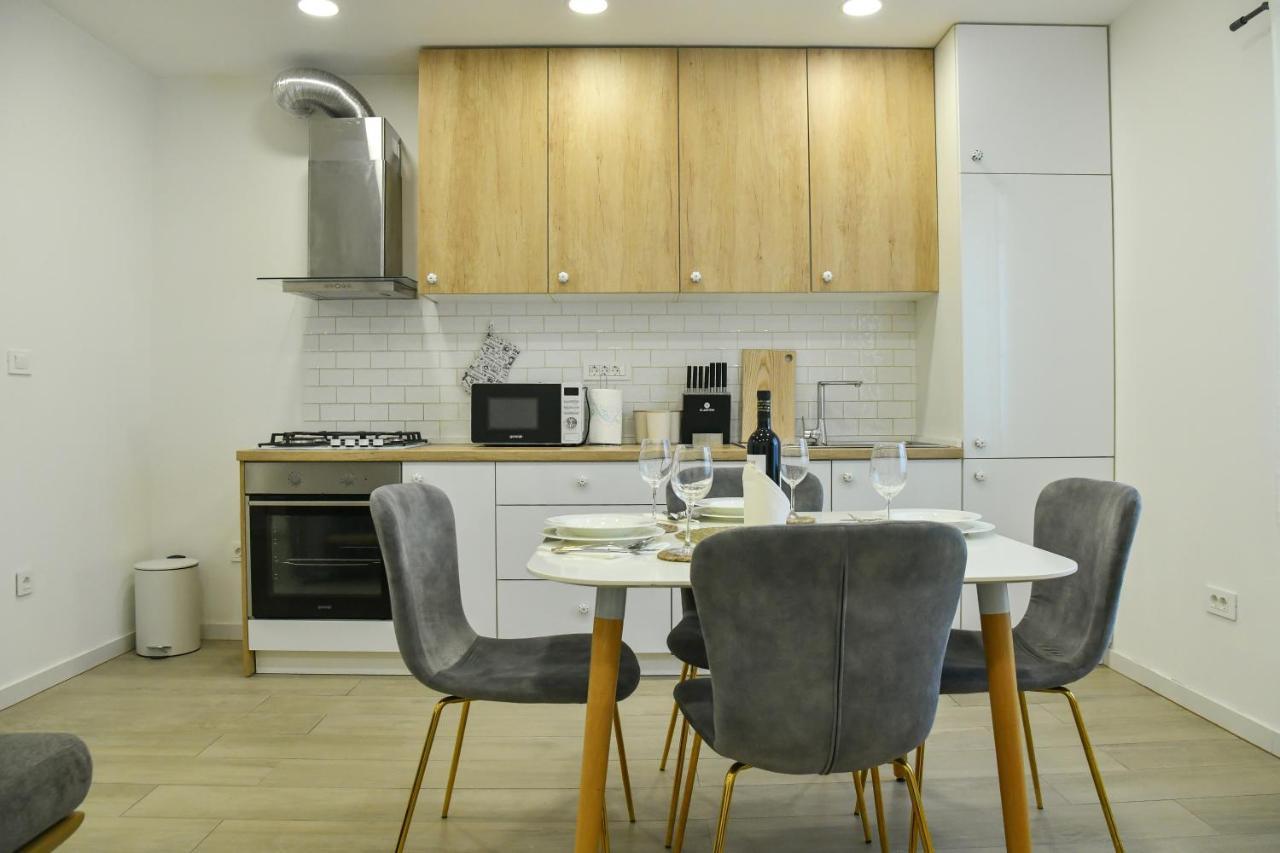 Apartment Maris Sinj Luaran gambar